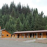 South Fork Junction Lodge & RV Park