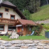 Apartment in Muhr Near Ski Areas