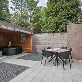 Holiday Home With Terrace in Grou