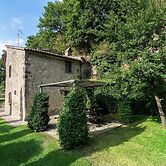 Villa in Rome With Pool & Garden