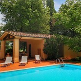 Charming Cottage in Sinalunga