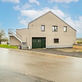 Pleasant Holiday Home in Wallonie With Garden