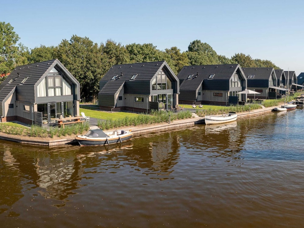 Villa in Balk With Private Jetty