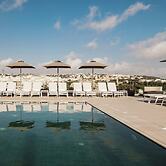 AC Hotel By Marriott St. Julian's