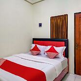 Super OYO 3878 Graha Hsc Syariah