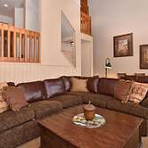 Seven Springs 4 BR Deluxe Townhouse, Sleeps 11! by RedAwning - Save 10