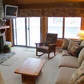Seven Springs Sunridge 2 BR Condo - Pet Friendly! by RedAwning - Save