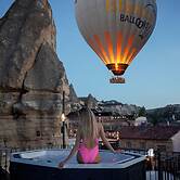 The Niche Cave Hotel