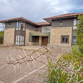Mount Kenya Wildlife Estate at Ol Pejeta