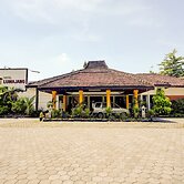 OYO 90250 Hotel Lumajang New