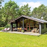 6 Person Holiday Home in Jerup-by Traum