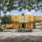 OYO 90316 Hotel Candri Pelaihari