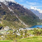 5 Star Holiday Home in Geiranger
