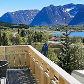 8 Person Holiday Home in Sortland-by Traum