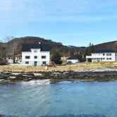 8 Person Holiday Home in Bolandet-by Traum