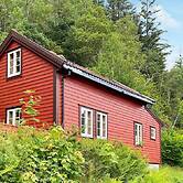 4 Person Holiday Home in Hardbakke-by Traum