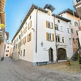 Historical Caslano Apartments