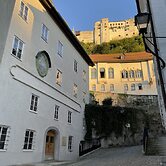 Townhouse Weisses Kreuz