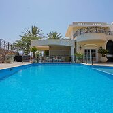 YalaRent Olive Tree Villa with Private Pool