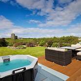 Luxury Lodges in Doolin Village