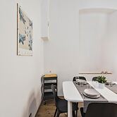 Central Cozy Apartment by Wonderful Italy