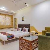 FabHotel Aamantran & Banquet Halls