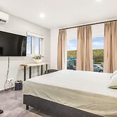 Modern 3-bed Apartment in Papaya Resort Curacao