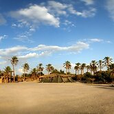 Kfar Hanokdim A GREEN ISLAND IN THE DESERT