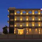 Click Hotel Bhuj