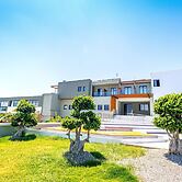 Ampelia Seaside Resort by Estia