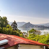 Luxury 3BR Cabin, Lakeview in Valle de Bravo