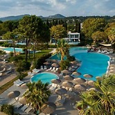 Ninos Grand Beach Hotel & Resort