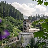 Urban Nature Bad Gastein - Badeschloss