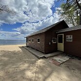 Limberlost Limit 6 2 Bedroom Cottage by RedAwning