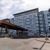 Sandman Signature Dartmouth Hotel & Suites