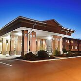 Quality Inn & Suites East Syracuse - Carrier Circle