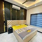 Luxury Private Farmhouse