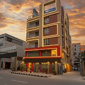 FabHotel Lake View Topsia