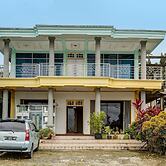 Hotel O Penginapan Aina Syariah