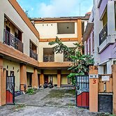 OYO 91845 V_ar House Near Pantai Tanjung Bias