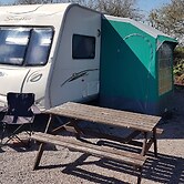 Lovely Caravan Near Notts and Newark