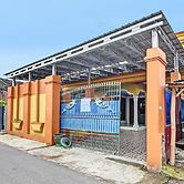 OYO 92123 Chikam House Syariah