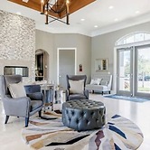 Cozy Kingdom Retreat