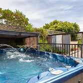 Killarney Coastal Country Retreat Spa Pet Friendly Fireplace