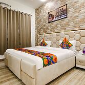 FabHotel Sky Lark Farm