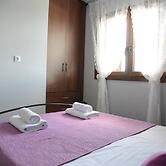 Athena Charming apt with stunning view