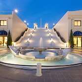 Jupiter Trevi Resort and Spa