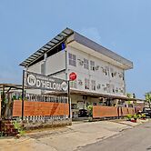 Super OYO Collection O 90253 DHelomi