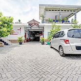 OYO Life 90678 Omah Kulo Guest House