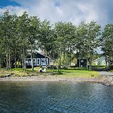 Lucky Bay Hideaway - Seaview Sauna & Cedar hot tub